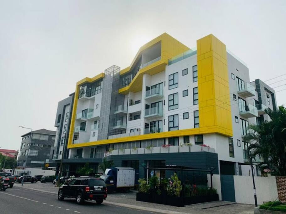 Luxury Labone Edge 2-Bedroom Apartment In Accra - Fivehills Homes Екстер'єр фото
