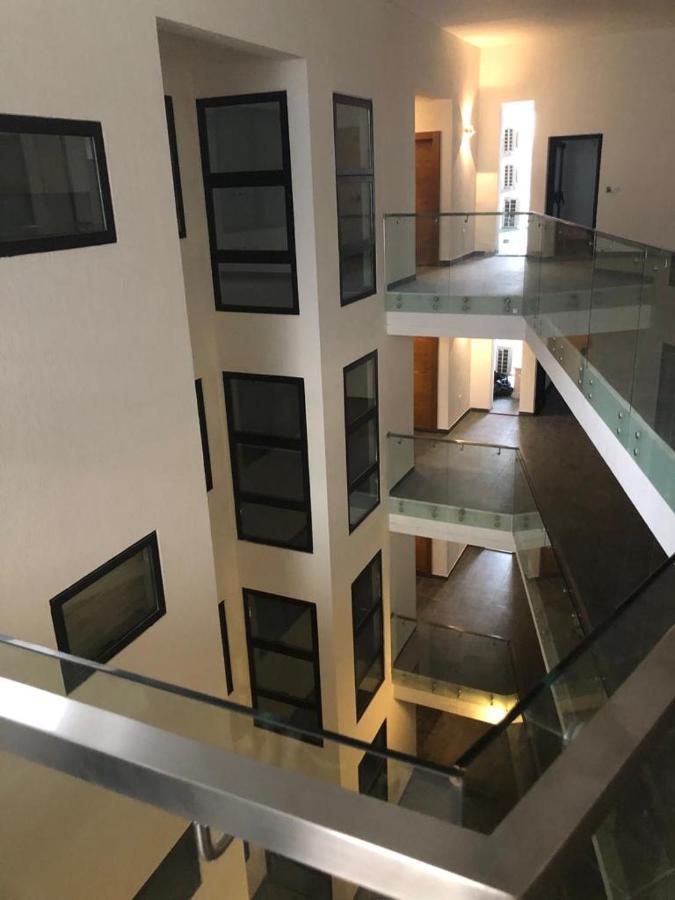 Luxury Labone Edge 2-Bedroom Apartment In Accra - Fivehills Homes Екстер'єр фото